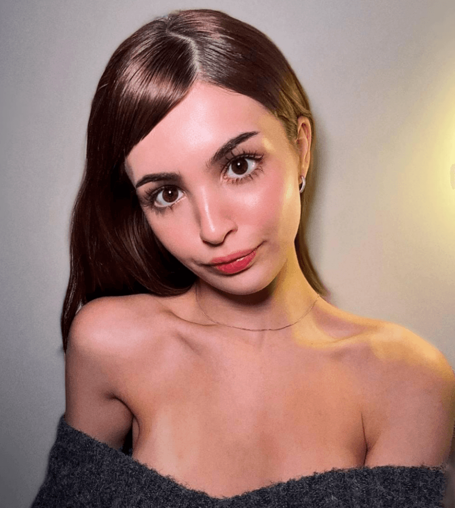 Eva_Zill_Blossom live on Chaturbate - featured camgirl on OnlyBestCams