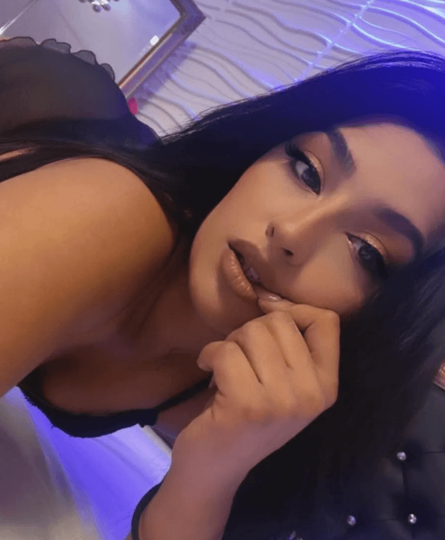 Mia_spicyy live on Stripchat - featured camgirl on OnlyBestCams